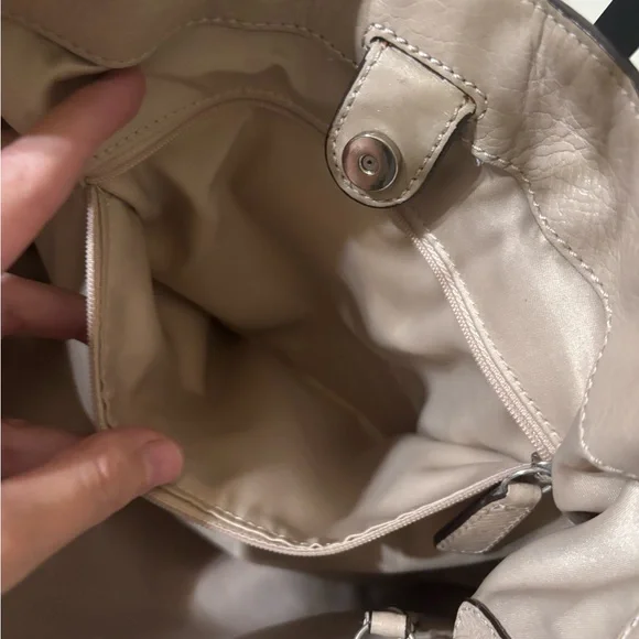 Coach Alexandra Large Leather Shoulder Bag in Ivory - Picture 9 of 12